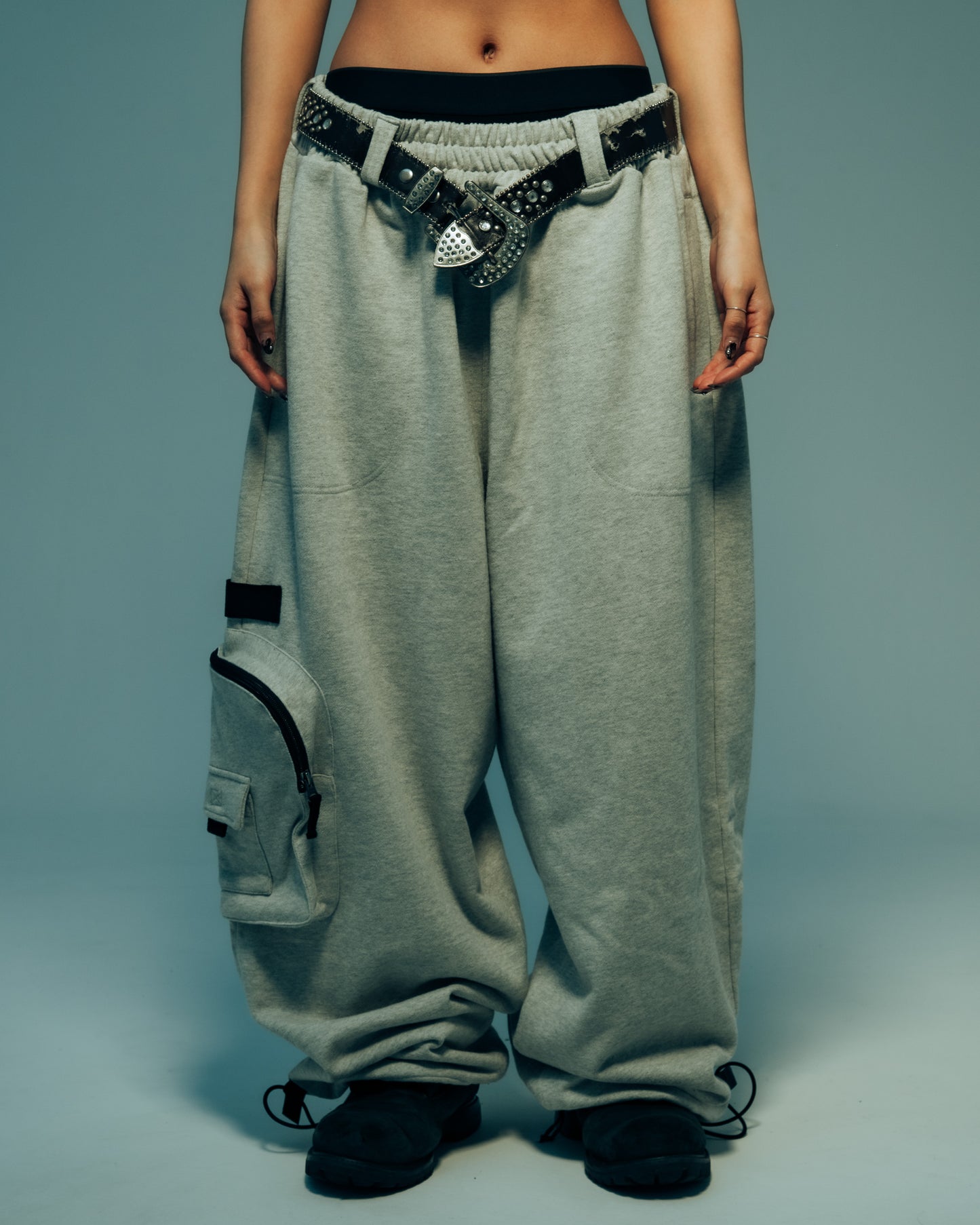TYPE-002 Giant Pocket Sweat Pants ASHGRAY
