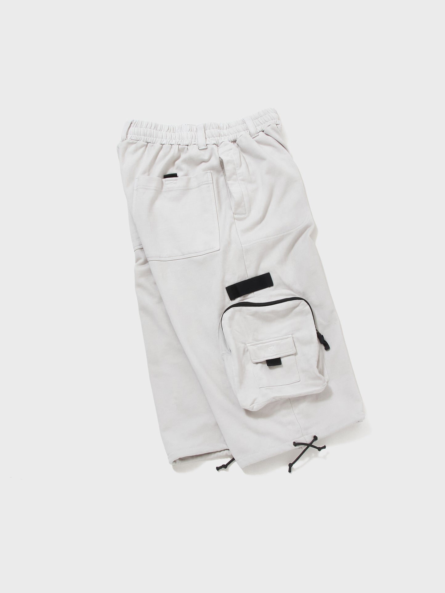【7/24 20:00~】TYPE-002 Giant Pocket Sweat Shorts OFFWHITE