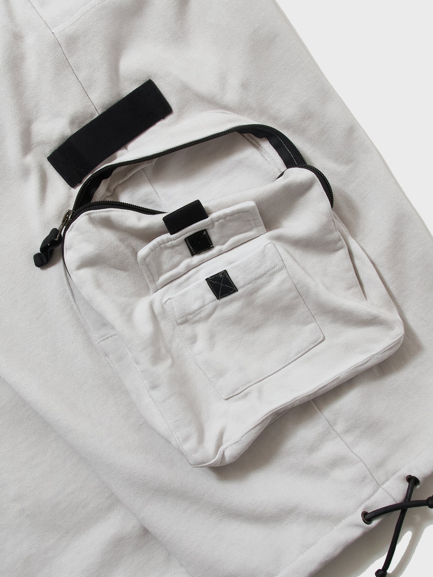 【7/24 20:00~】TYPE-002 Giant Pocket Sweat Shorts OFFWHITE
